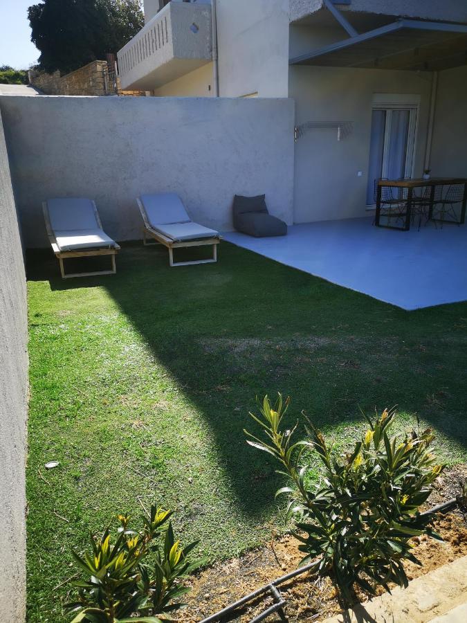 Gratelia Apartment Damnoni Dış mekan fotoğraf